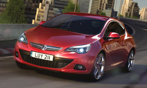 Opel показал новый «горячий» хэтч Astra GTC