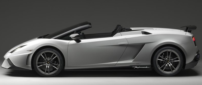 Lamborghini показала самый легкий родстер